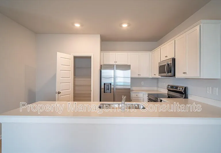 22772 Dashwood Ln — Photo 20