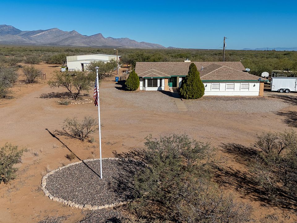 1st image of 211 W Camino De Mesa