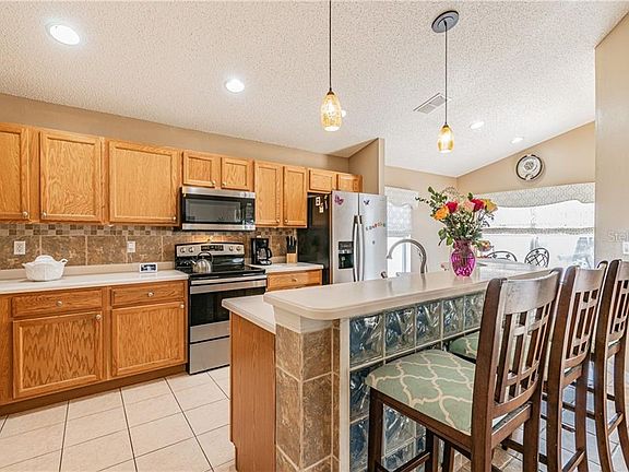 4th image of 2541 Big Pine Dr