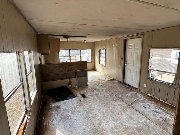 3rd image of 19 Bargin Ln #7