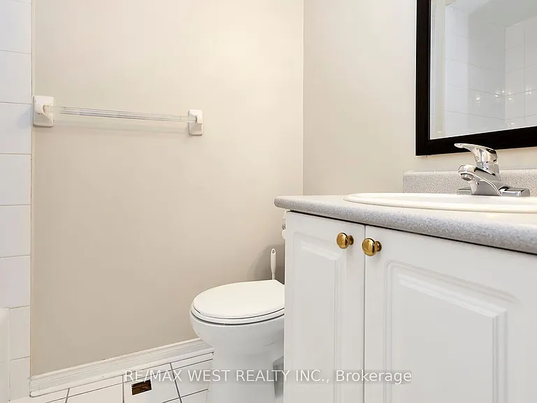50 Strathaven Dr #75 — Photo 21