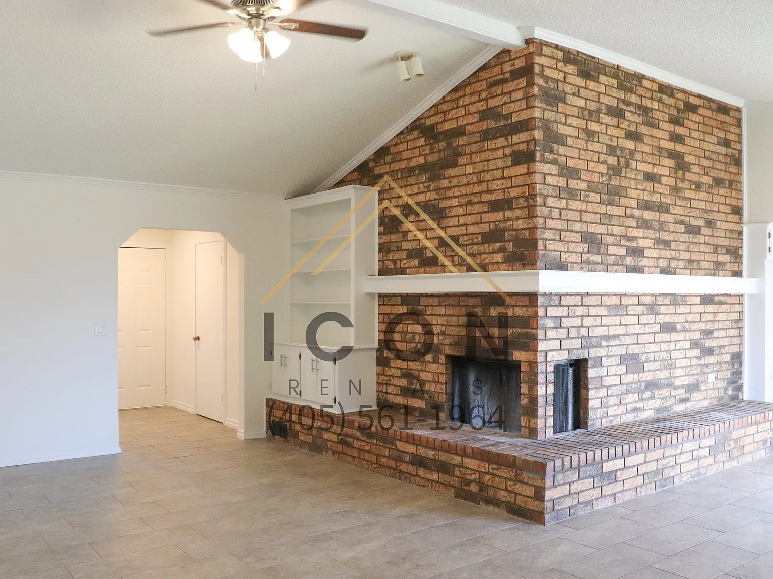 1708 Ridgeway Drive - 1 — Photo 2