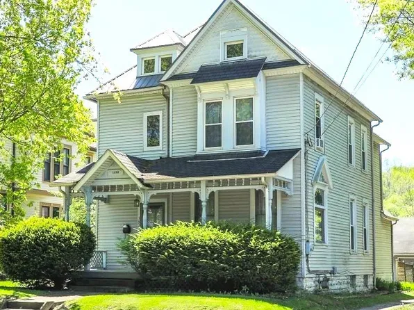 382 E Lincoln Way, Lisbon, OH 44432