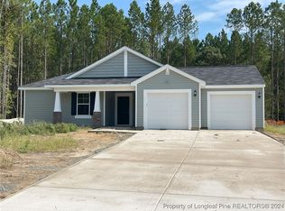 165 Rocking Horse Ln, Sanford, NC 27332