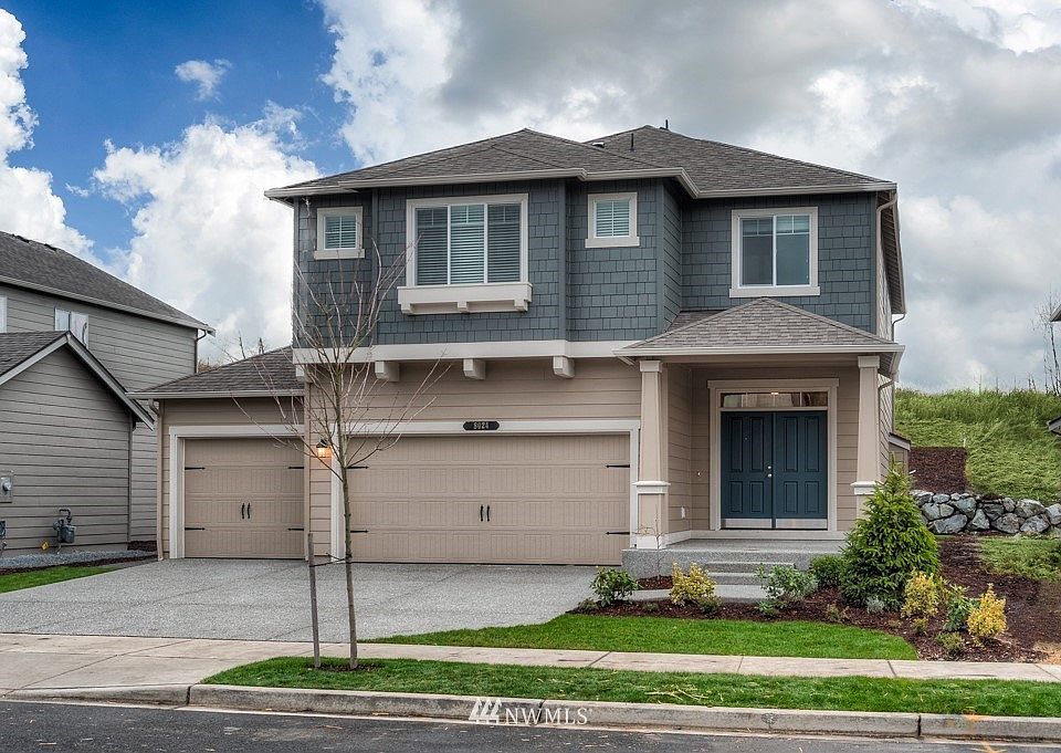 1st image of 6943 Honeylocust Court NE #189