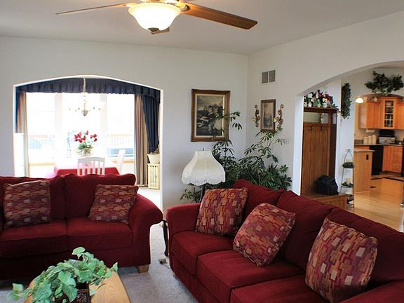 4th image of 500 Hansen Pl