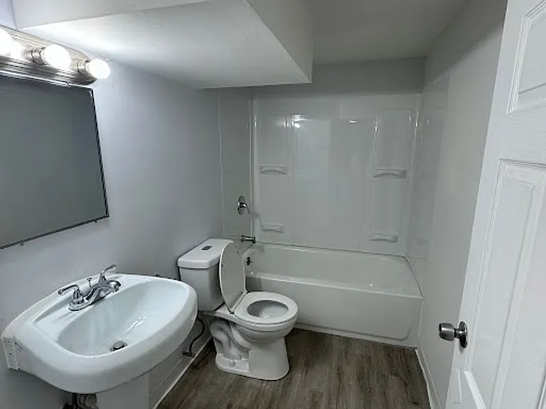 227 W 112th Pl — Photo 12
