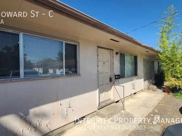 313 Howard St APT C, Medford, OR 97504