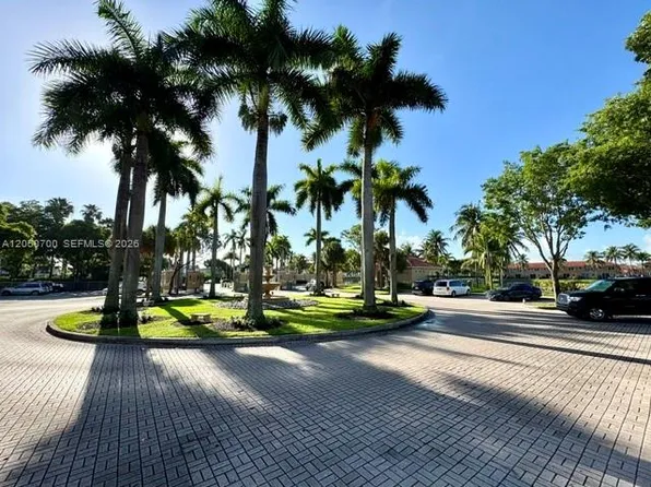 6340 E 114th Ave #123, Miami, FL 33178
