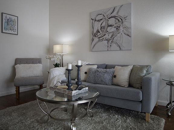 3rd image of 1663 Branham Park Ct