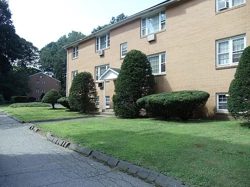 50 Grove St #3 Photo 1