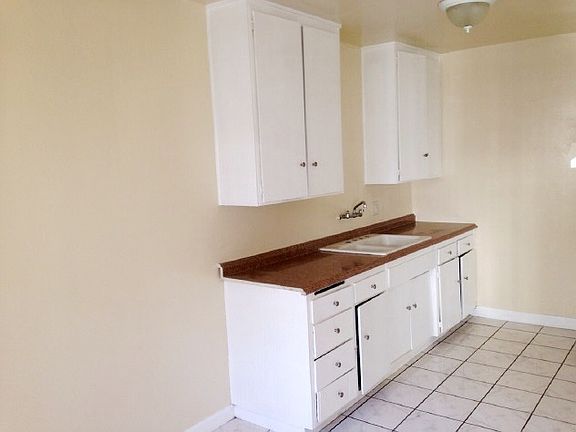 3rd image of 10239 S 10th Ave APT 2