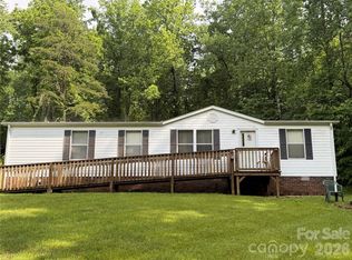 5493 Harris Farm Rd, Hickory, NC 28602