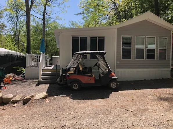 261 Point Sebago Rd #S0851, Casco, ME 04015