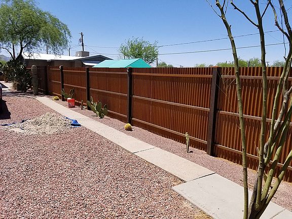 enclosed yard