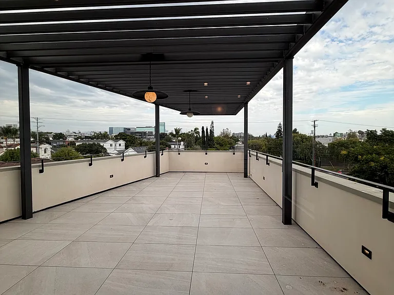 11835 Tennessee Pl — Photo 41