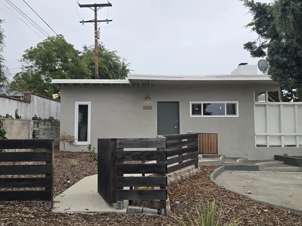 2688 Lake Ave, Altadena, CA