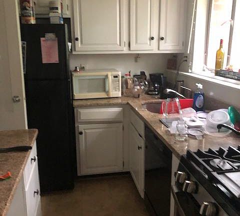 2nd image of 10408 Montrose Ave #M-102