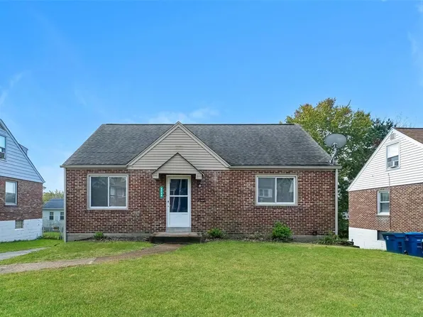 8660 Belhaven Dr, Saint Louis, MO 63114