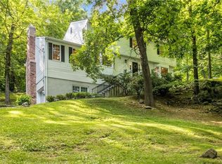 105 Inningwood Pl, Millwood, NY 10546