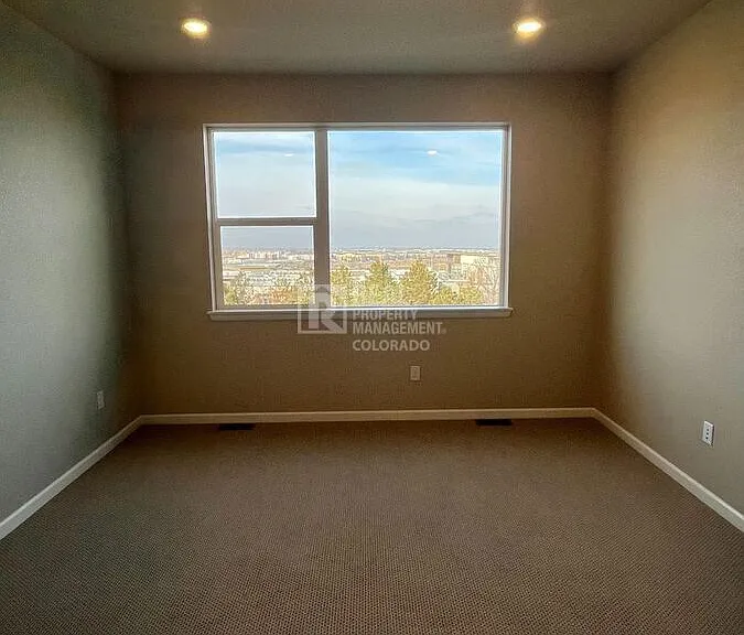 471 Interlocken Blvd — Photo 18