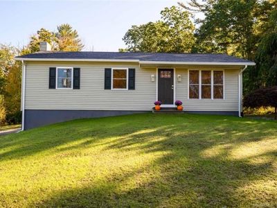 246 Breakneck Hill Rd, Killingly, CT, 06241