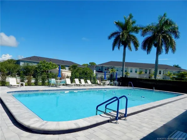 2950 SE Ocean Blvd APT 36-3, Stuart, FL 34996