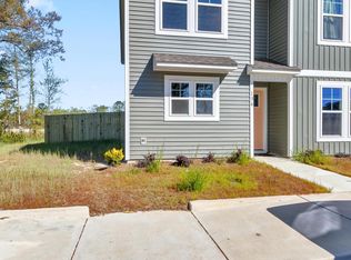 136 Smallwood Rd #1, Hubert, NC 28539