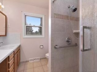 6122 Shannon Ave, Cheyenne, WY 82009