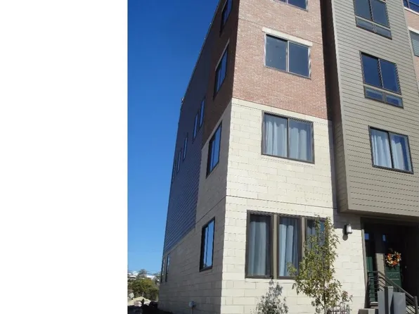 401 Lakeview Ct Condo 8, King Of Prussia, PA 19406