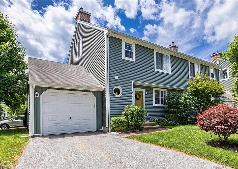 1st image of 22 Liberty Dr #22