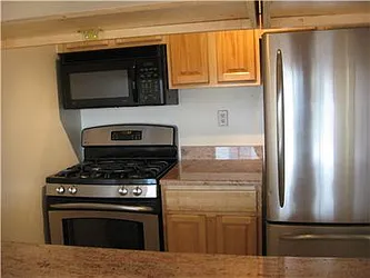 Rented by RELO REDAC INC.