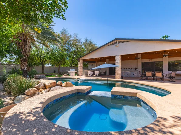 1687 S VINE Street, Chandler, AZ 85286