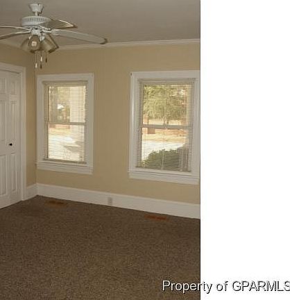 5th image of 3565 N Main St