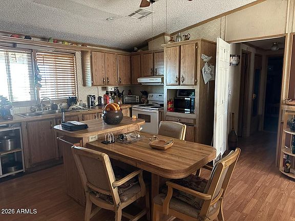 3rd image of 1605 E VIA OCOTILLO Drive