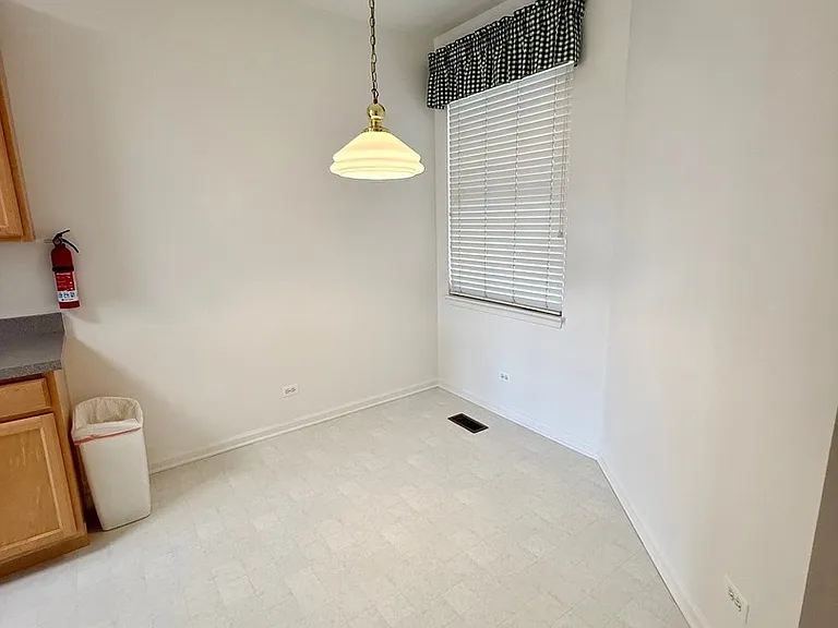 4354 Shooting Star Dr — Photo 4