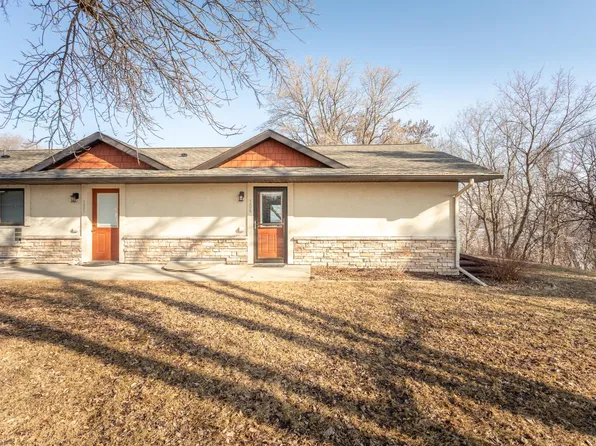 2531 S Le Homme Dieu Dr NE #106, Alexandria, MN 56308