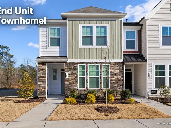 389 Channel Drop Dr, Clayton, NC 27520