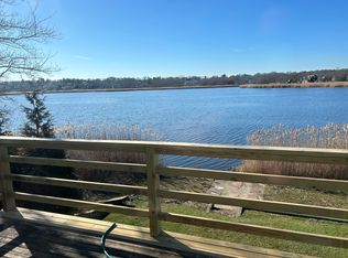 3 Branch Rd, Narragansett, RI 02882