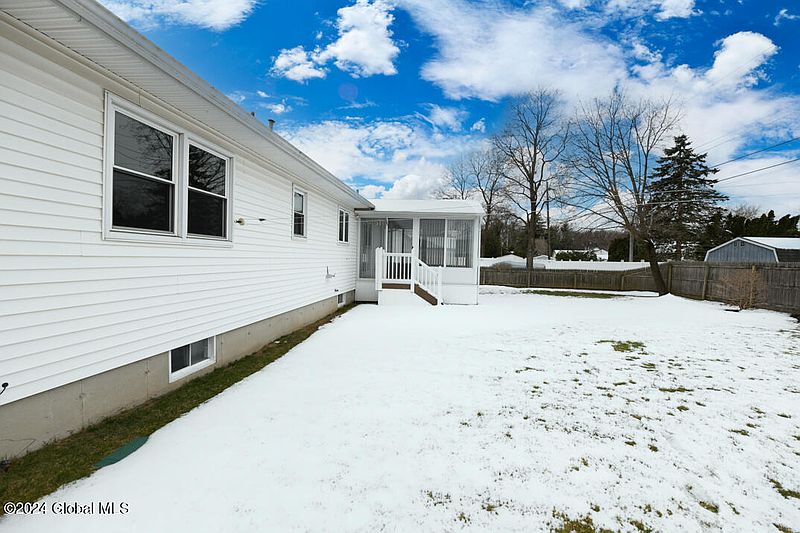 3rd image of 12 Chapman Drive