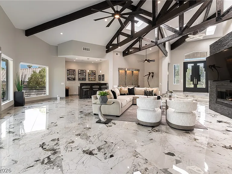 7880 Dana Point Ct — Photo 10