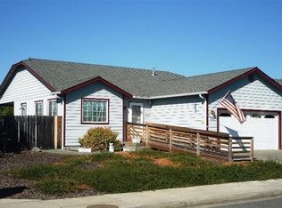 848 Tanager Way, Grants Pass, OR 97527