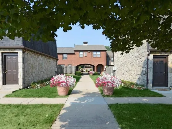 Alexandria Colony Apartments