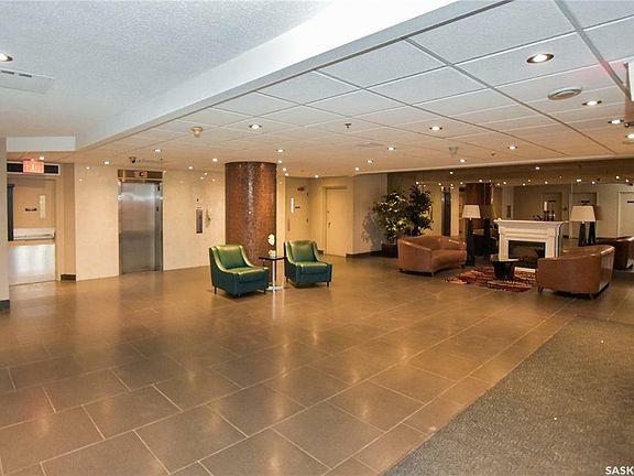 2nd image of 315 5th Ave N #1905