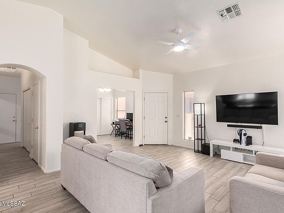 5th image of 15058 S Theodore Roosevelt Way