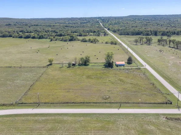 25080 Turkey Pen Hollow Rd, Henryetta, OK 74437