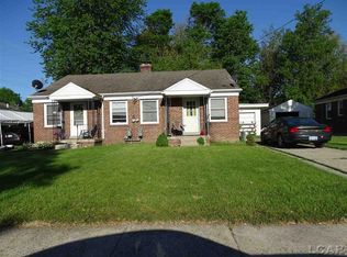 411 Northwestern Dr, Adrian, MI