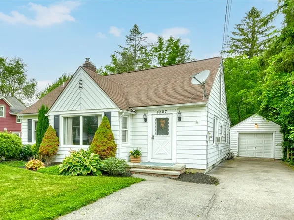4207 Miller St, Williamson, NY 14589