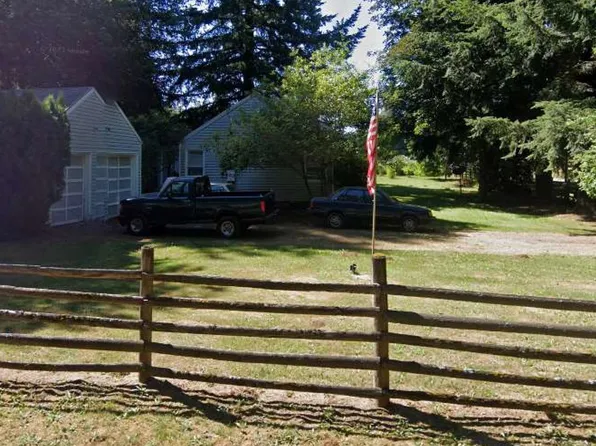 18550 SE McQuaw Rd, Sandy, OR 97055