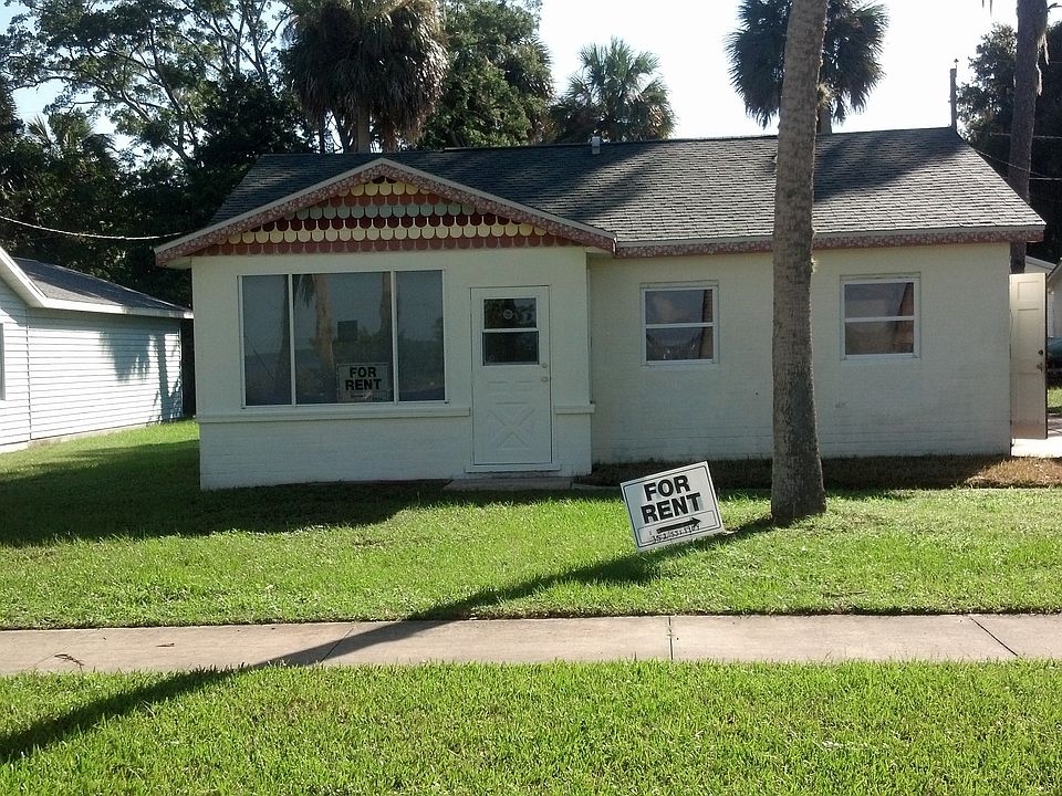 1006 NORTHSHORE DR. EUSTIS, FL